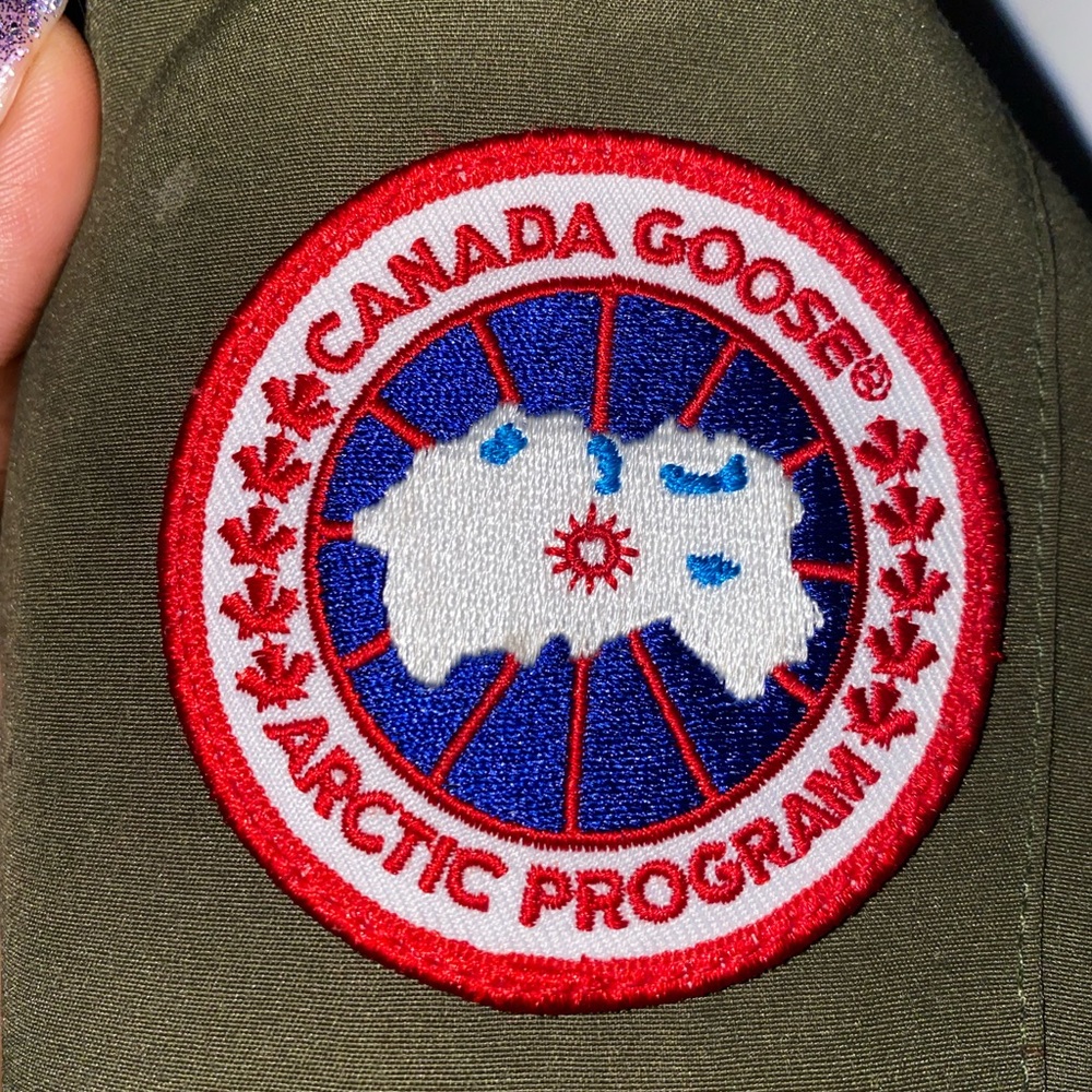 Authentic Canada Goose Victoria Parka with Fur